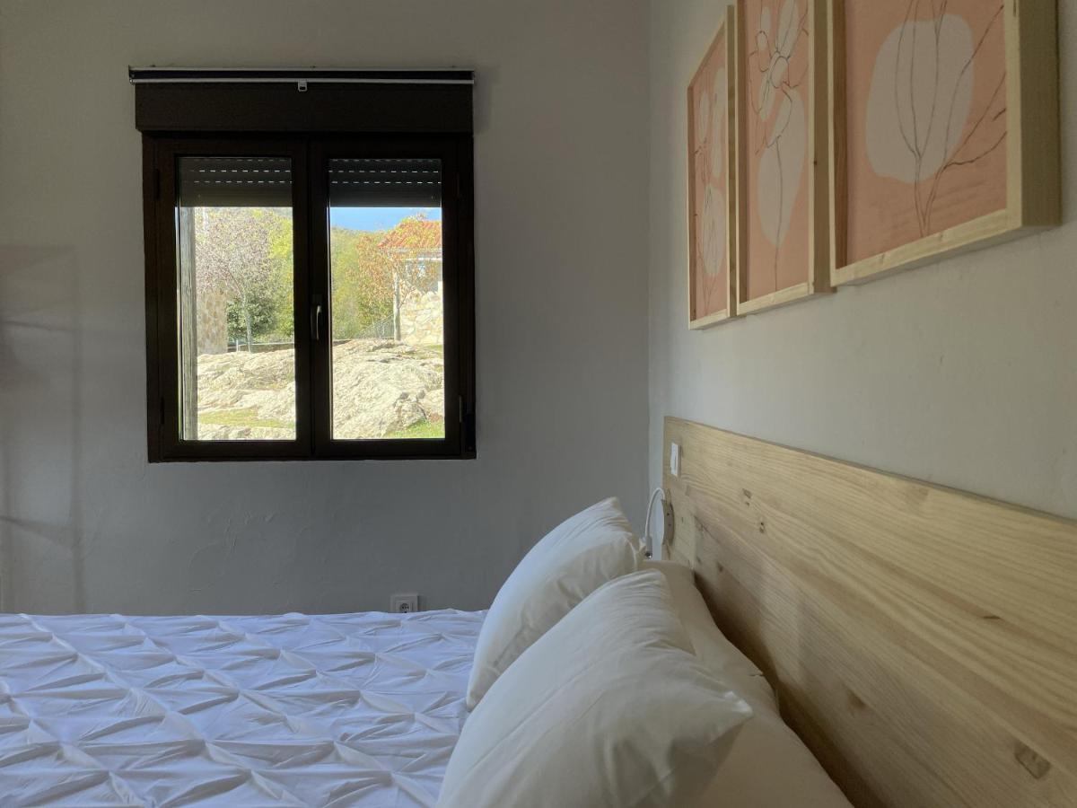 Apartamentos Los Pocillos Gargantilla del Lozoya Ngoại thất bức ảnh