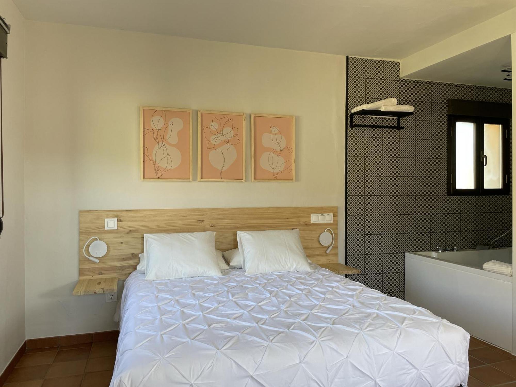 Apartamentos Los Pocillos Gargantilla del Lozoya Ngoại thất bức ảnh
